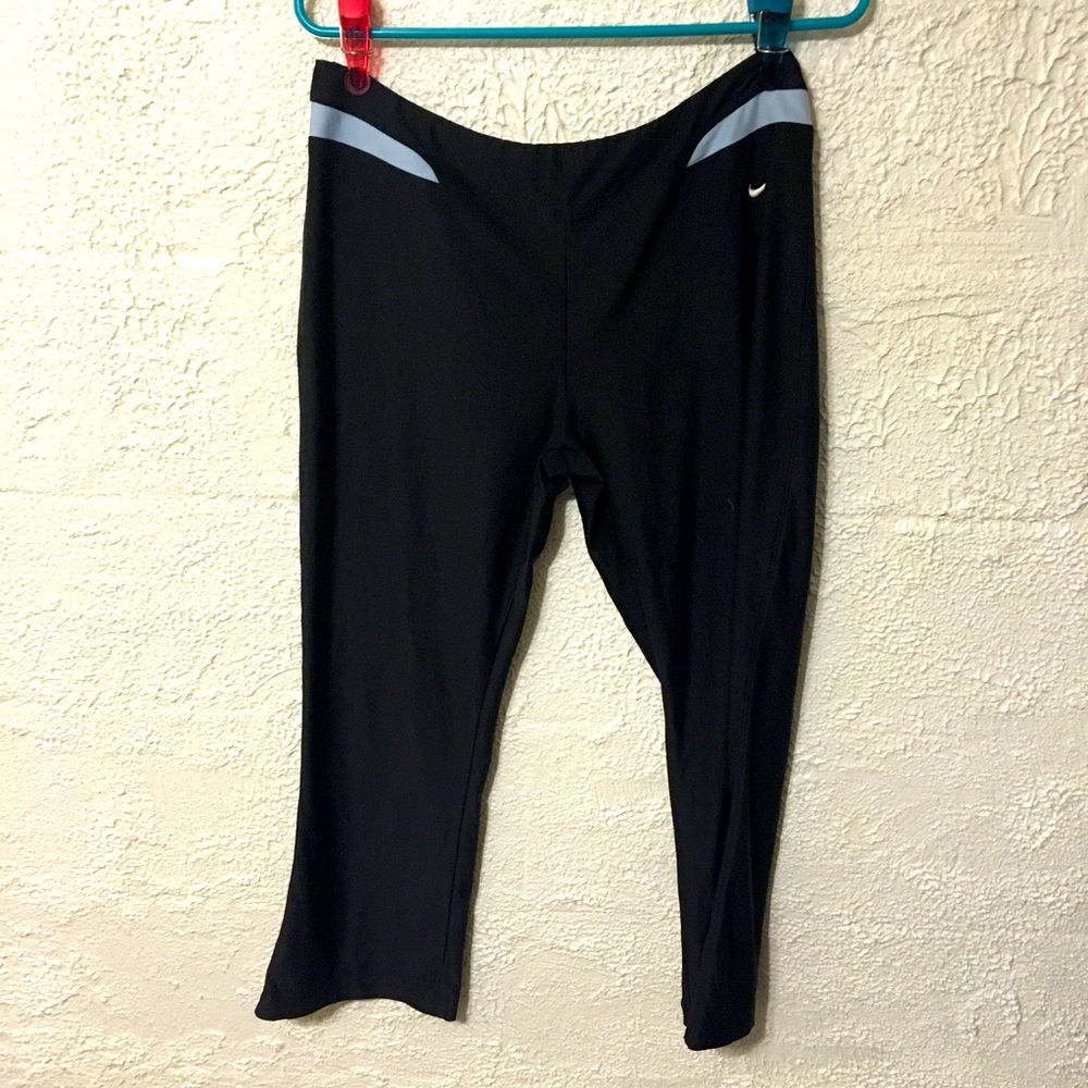Nike Black Capri Leggings